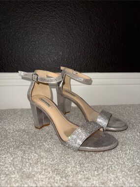 Alex Marie Silver Glitter Ankle-Strap Block Heels